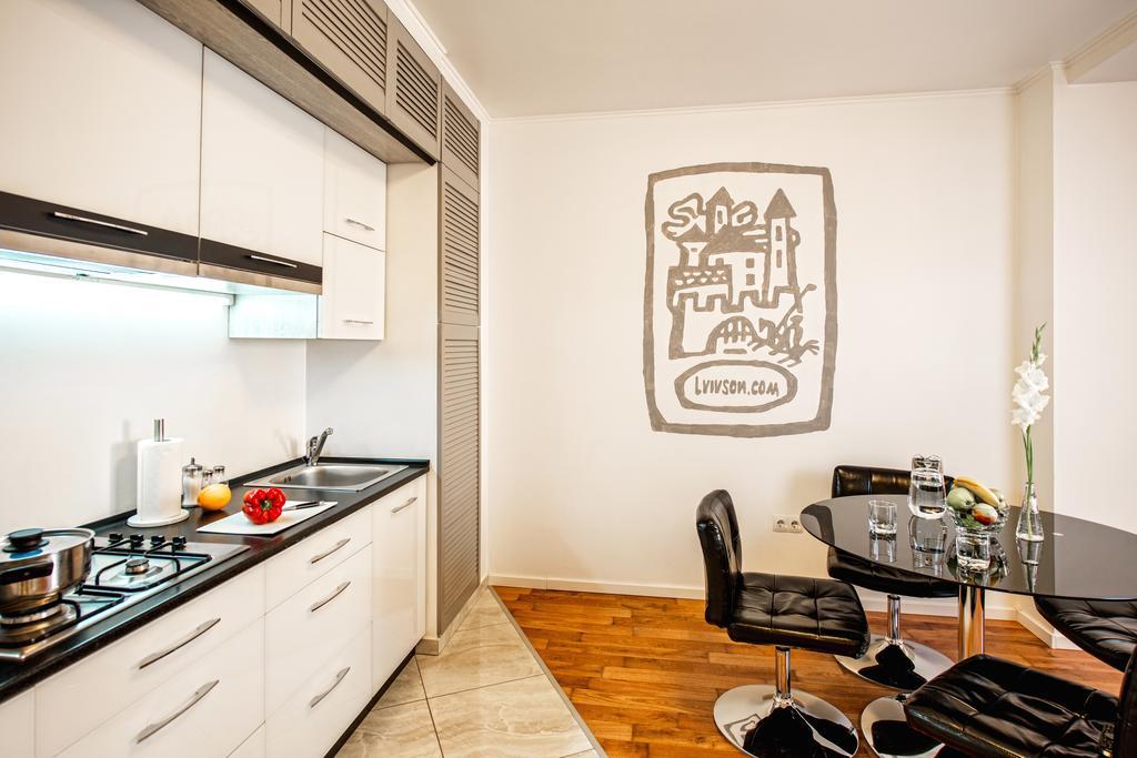 Lvivson Apartments Bagian luar foto