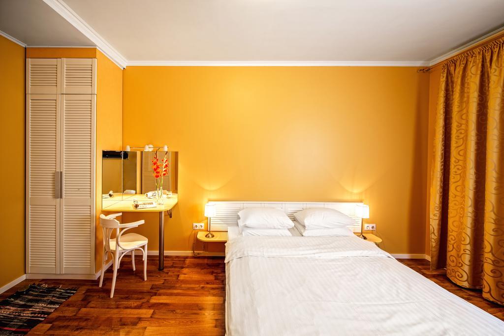 Lvivson Apartments Bagian luar foto